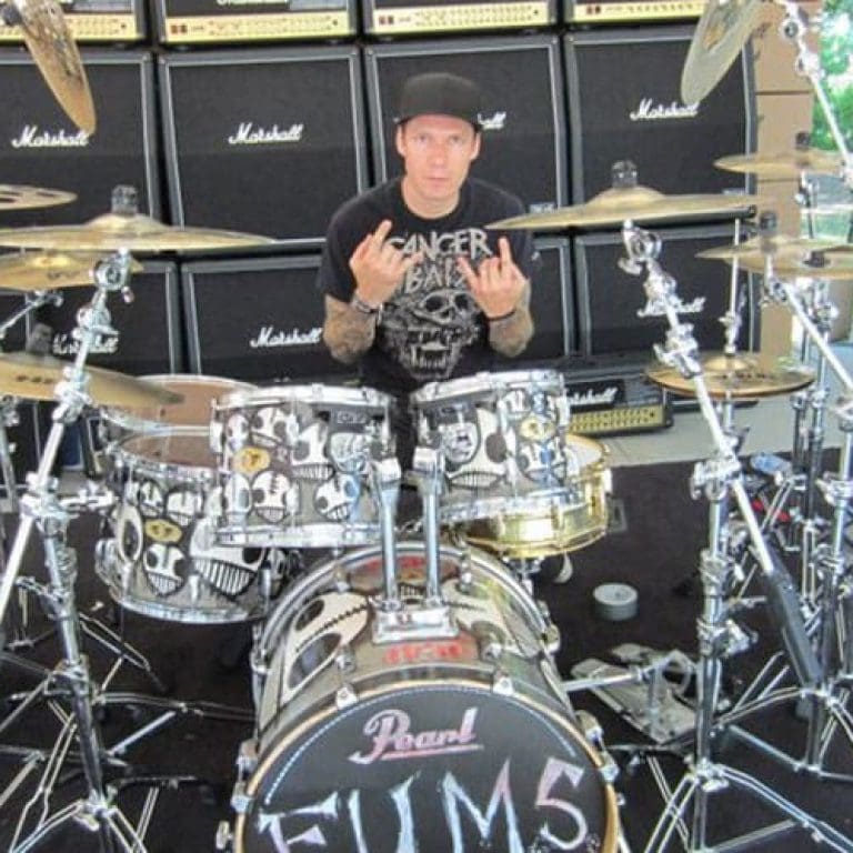 Aaron Solowoniuk behind a Pearl Drumset done by Stu Playdead